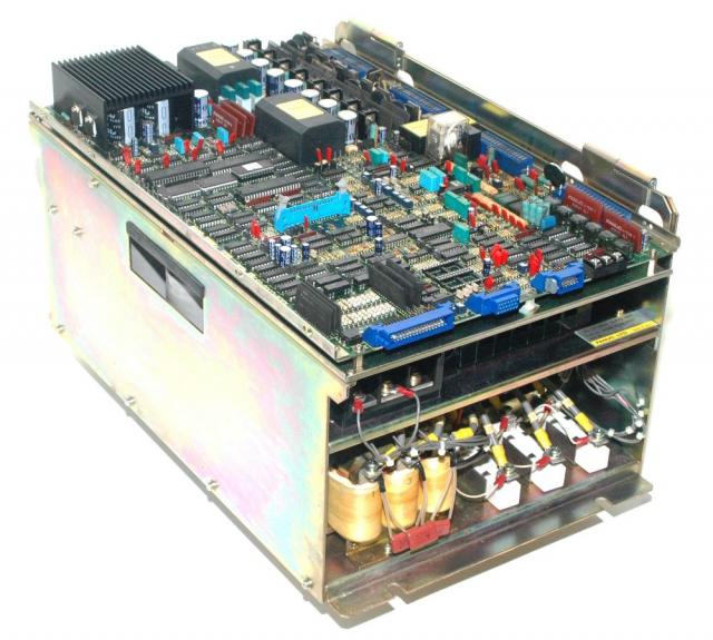 FANUC SPINDLE AMP AC SP-22 5000 RPM A06B-6044-H103